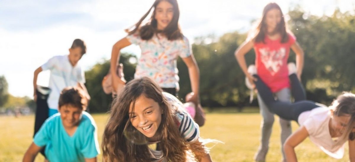 cómo organizar un campamento de verano y ejemplos de actividades